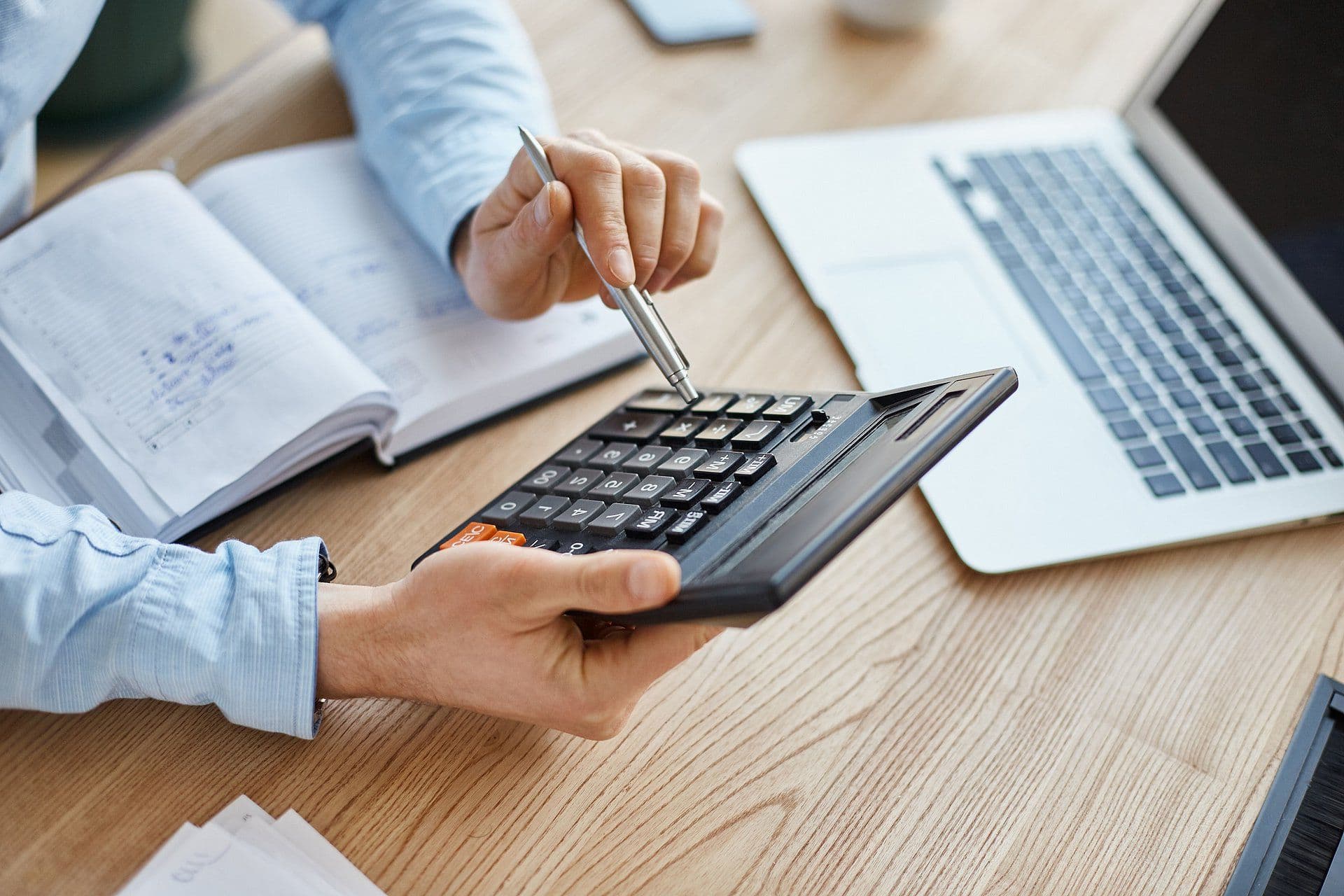 Czy działalność nierejestrowaną trzeba gdzieś zgłosić?