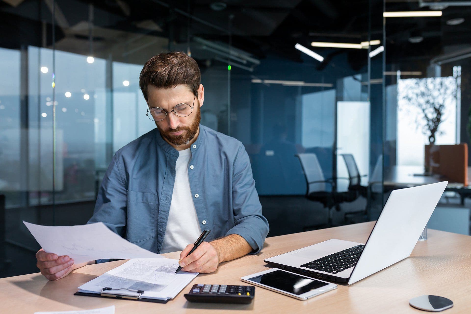 Jaki podatek wybrać przy działalności gospodarczej 2023?